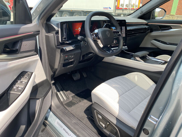 RENAULT Espace Iconic Full Hybrid E-Tech 200  Ansicht 10 für Fahrzeugdetailseite