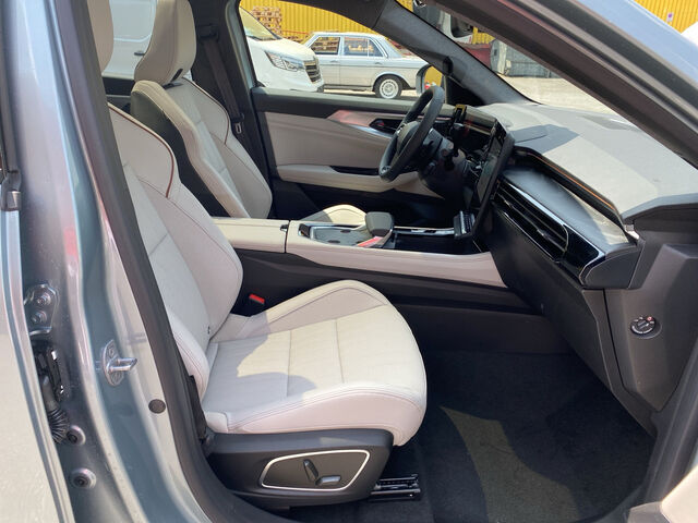 RENAULT Espace Iconic Full Hybrid E-Tech 200  Ansicht 11 für Fahrzeugdetailseite