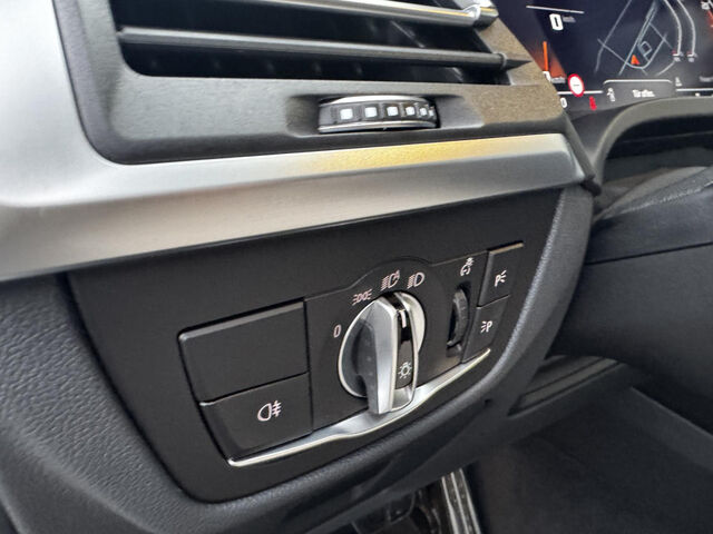 BMW X3 M40 d HUD ACC Kamera Laser PanoD.Lenkradh.20 Sportpaket Bluetooth Navi Vollleder Klima Aktivlenkun Ansicht 12 für Fahrzeugdetailseite