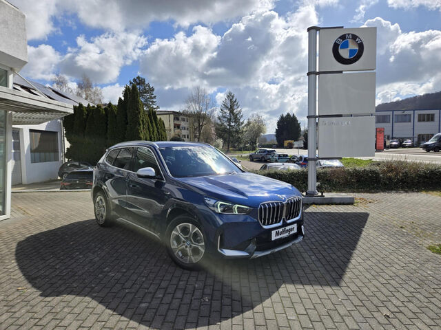 BMW X1 x25e HUD ACC SuView AktivS.Ad-LED KomfZug.18 Bluetooth Navi Vollleder Klima PDC el. Fenster Ansicht 2 für Fahrzeugdetailseite