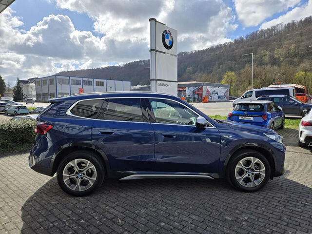 BMW X1 x25e HUD ACC SuView AktivS.Ad-LED KomfZug.18 Bluetooth Navi Vollleder Klima PDC el. Fenster Ansicht 9 für Fahrzeugdetailseite