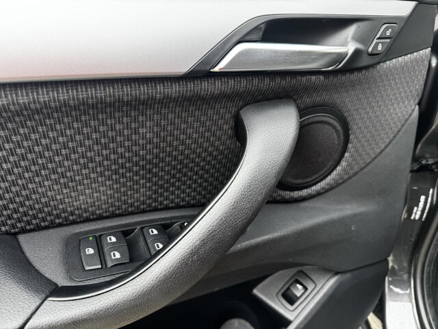 BMW X1 s20i DSG-Aut. Navi Kamera Tempom. Sitzh. DAB Bluetooth Klima PDC el. Fenster Ansicht 14 für Fahrzeugdetailseite