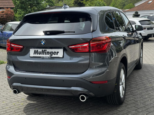 BMW X1 s20i DSG-Aut. Navi Kamera Tempom. Sitzh. DAB Bluetooth Klima PDC el. Fenster Ansicht 9 für Fahrzeugdetailseite