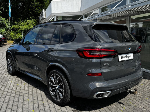 BMW X5 x30d M Sport ACC LiveProf.Kamera DAB AHK 20 Sportpaket Bluetooth Navi LED Vollleder Klima PDC el. Ansicht 6 für Fahrzeugdetailseite