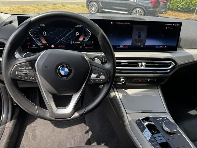 BMW 318 d Tour. Live-Navi-Widscreen Tempomat PDC AHK Bluetooth LED Klima el. Fenster Ansicht 11 für Fahrzeugdetailseite