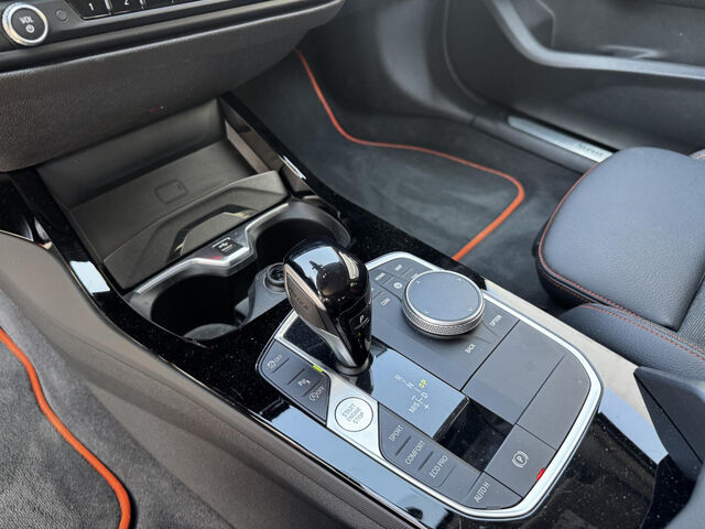 BMW 120 d xDr. Sport LiveProf.DrivAss.Lenkradh.LED18 Sportpaket Bluetooth Navi LED Klima PDC el. Fenster Ansicht 13 für Fahrzeugdetailseite