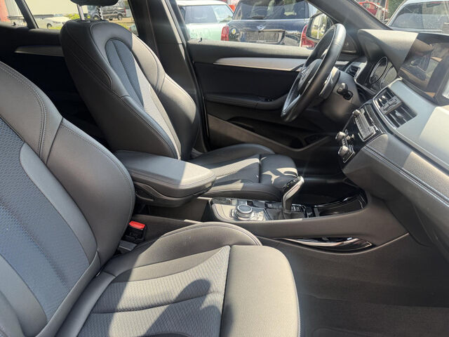 BMW X2 M35i HUD ACC Kamera Lenkradh.KomfZ.Ha/Ka 19 Sportpaket Bluetooth Navi LED Klima Aktivlenkung PDC Ansicht 14 für Fahrzeugdetailseite