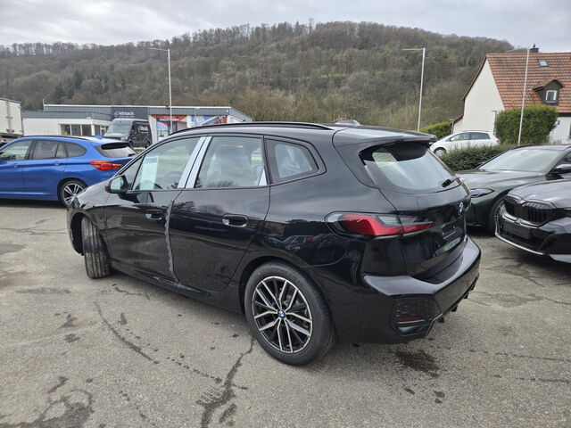 BMW 218 Active Tourer 218i Active Tourer M Sport Live+Navi HIFI Kamera LED Klima PDC el. Fenster Ansicht 4 für Fahrzeugdetailseite