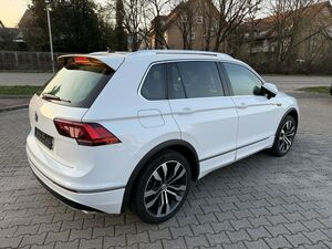 VW Tiguan 2.0 TDI 3 x R-Line, Standhzg, LederVienna...