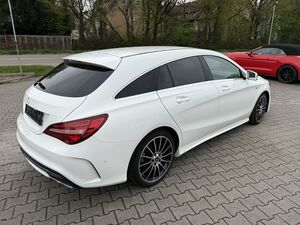 MERCEDES-BENZ CLA 180 Shooting Brake AMG Line PEAK...