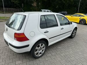 VW Golf IV 1.4 * TÜV 1/2028*...