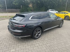 VW Arteon Shooting Brake R Line...