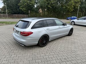 MERCEDES-BENZ C 300 BlueTEC AVANTGARDE...