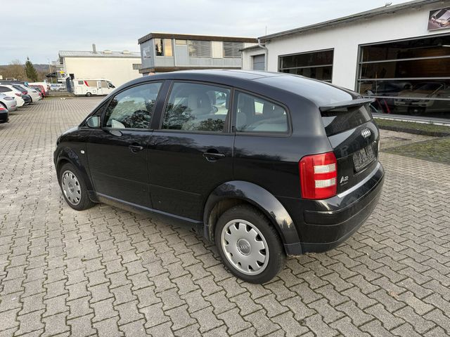 AUDI A2 1.4...
