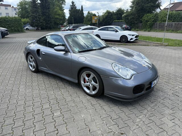 PORSCHE 911 Turbo...