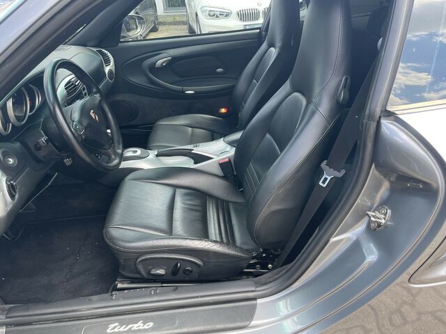 PORSCHE 911 Turbo...