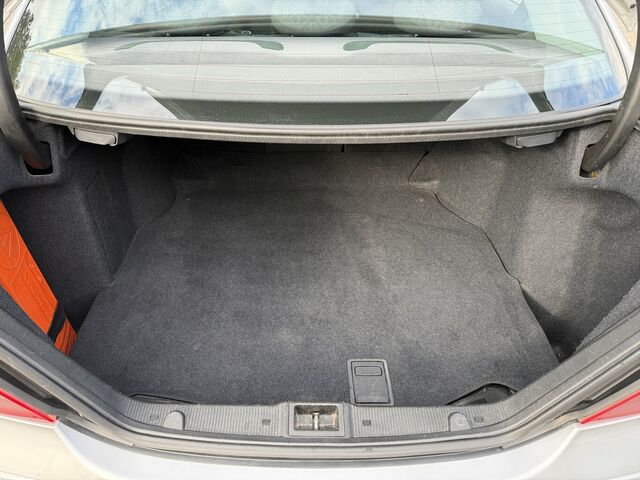 MERCEDES-BENZ C 180 Elegance*Automatik,Klima,Xenon,Topzustand*...