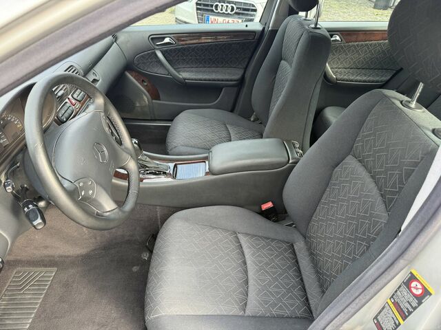MERCEDES-BENZ C 180 Elegance*Automatik,Klima,Xenon,Topzustand*...
