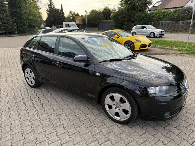 AUDI A3 1.6 FSI Sportback...