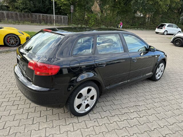AUDI A3 1.6 FSI Sportback...