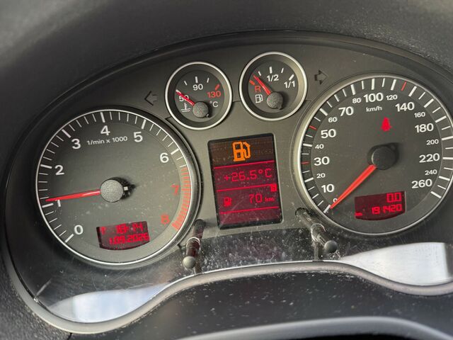 AUDI A3 1.6 FSI Sportback...