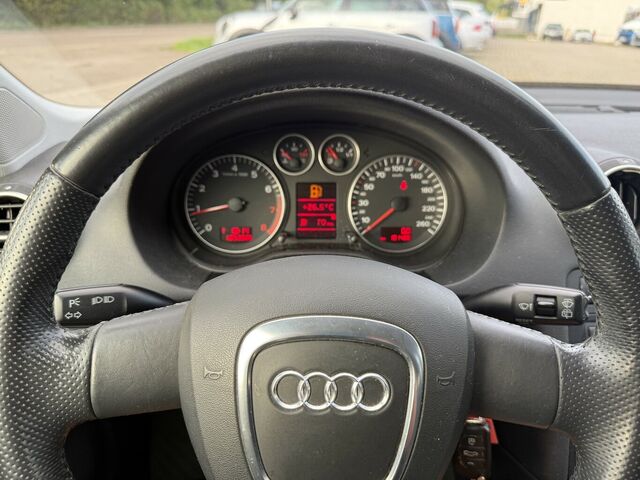 AUDI A3 1.6 FSI Sportback...