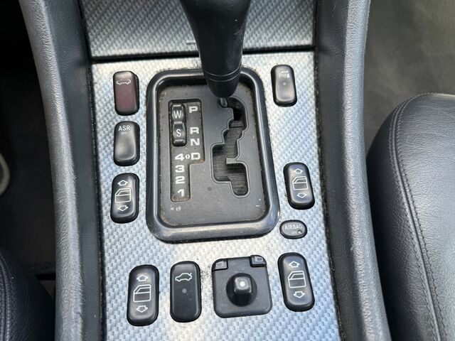 MERCEDES-BENZ CLK 320 AMG Räder,Leder, kein TÜV an Bastler...
