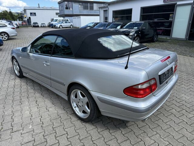 MERCEDES-BENZ CLK 320 AMG Räder,Leder, kein TÜV an Bastler...