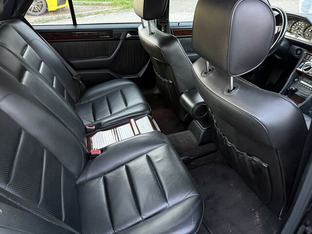 MERCEDES-BENZ E 220 Sportline*Leder,Klima,Automatik,orig.134tkm...