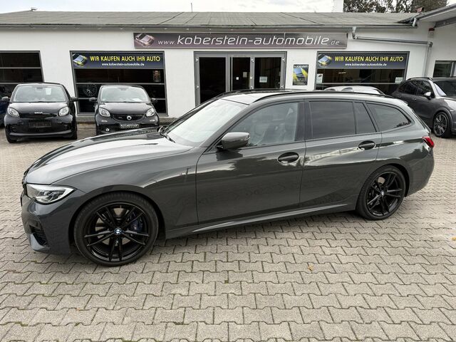 BMW M3 *Standheizung,Laserlicht,Panorama,AHK,Top*...