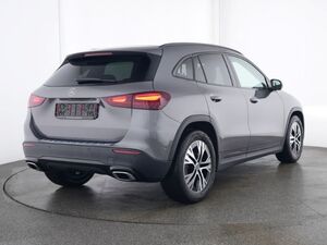 MERCEDES-BENZ GLA 220 d 4Matic Progressive Advanced Night AHK