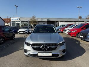 MERCEDES-BENZ GLC 200 4Matic Avantgarde Advanced+ Panorama AHK