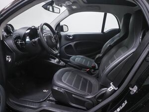 SMART fortwo EQ Prime Exclusive 22kW Kamera LED