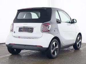 SMART fortwo EQ Cabrio Passion Exclusive 22kW LED Kamera