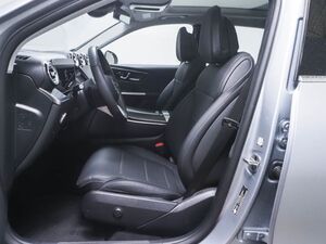 MERCEDES-BENZ GLC 200 4Matic Avantgarde Advanced+ AHK Panorama