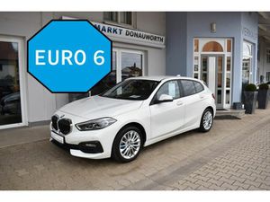 BMW 118 d Aut. Advantage LED AHK Klimaaut. LM Sitzhzg...