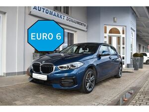 BMW 118 i Sport Line Navi PDC Tempomat LED Teilleder...