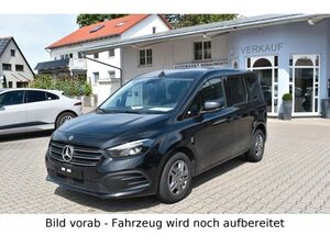 MERCEDES-BENZ T 180 d Automatik Style Navi LED Kamera Sitzhzg...