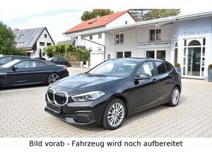BMW 118 i Aut. Advantage Navi Sportsitze 17 Sitzhzg...