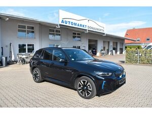 BMW iX3 Inspiring Abstandstempomat M Sport Pano LED...