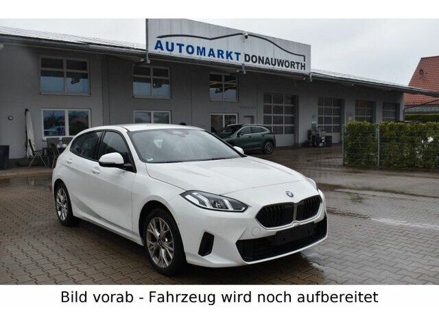 BMW 118 d Aut. Navigation AHK Kamera Klimaaut....