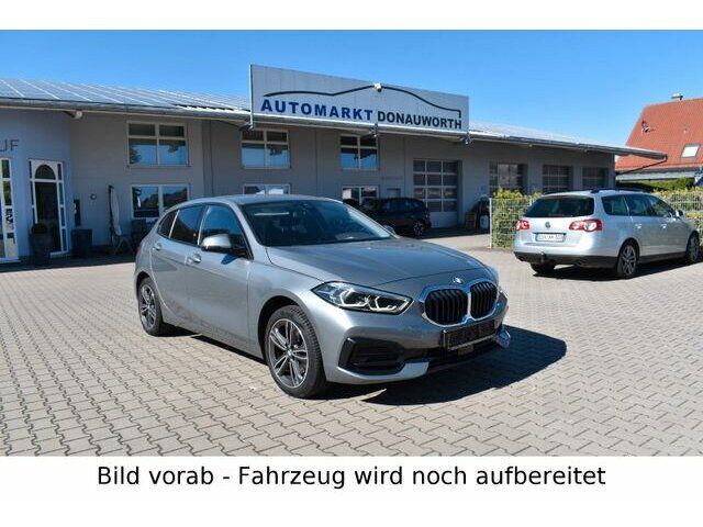 BMW 118 i Aut. Sport Line Navi Sitzhzg Lenkradhzg...