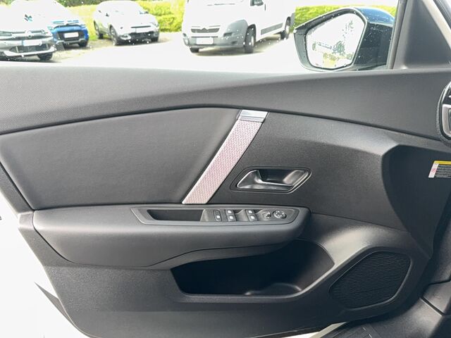 CITROEN C4 X Ansicht 23 für Fahrzeugdetailseite