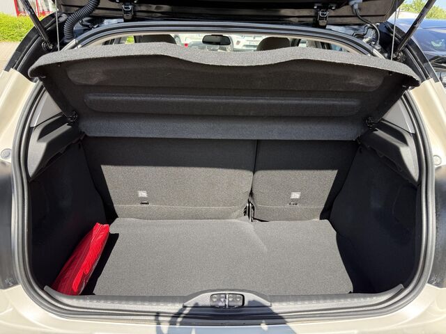CITROEN C3 PureTech 110 Max Ansicht 18 für Fahrzeugdetailseite