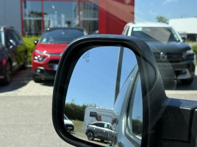 CITROEN SpaceTourer Blue HDi 180 Plus M Automatik Ansicht 15 für Fahrzeugdetailseite