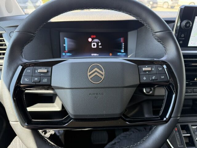 CITROEN SpaceTourer Blue HDi 180 Plus M Automatik Ansicht 21 für Fahrzeugdetailseite