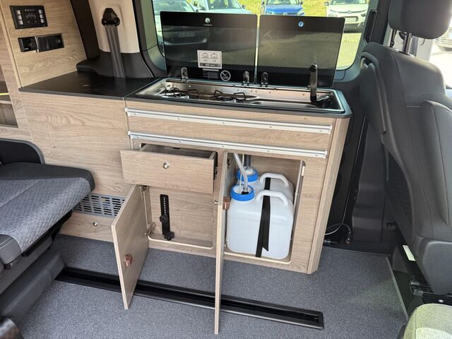 CITROEN Andere Holidays Camper Blue HDi 180 EAT8 Automatik Ansicht 30 für Fahrzeugdetailseite