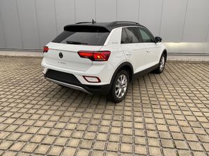 VW T-Roc 2.0 TDI DSG Goal PLUS-PAKET/IQ.DRIVE/AHK/18-ZOLL/LED/NAVI/RFK/PARK-ASSIST/KESSY