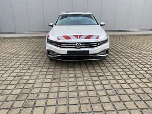 VW Passat Alltrack 2.0 TDI 190 PS 4Motion DSG AHK/PANORAMA/MATRIX/NAVI/ASSISTENZ-PLUS/18-ZOLL/