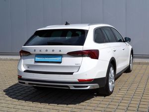 SKODA Octavia 2.0 TDI 4x4 DSG Scout AHK/MATRIX/NAVI/INFOTAIN+KOMFORT+TRANSPORT-PAKET/18-ZOLL/